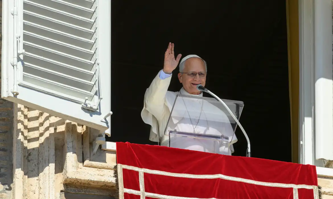 Papa está internado para retirada de nódulo no pulmão