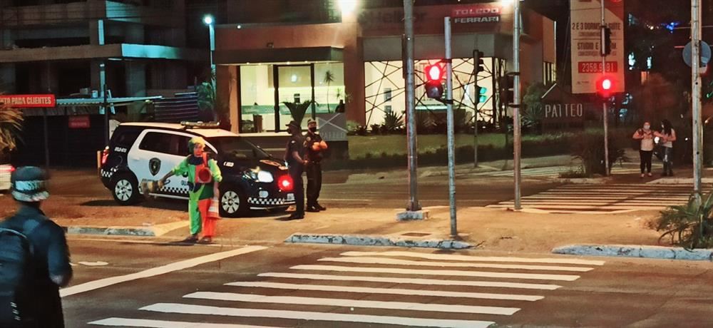 Operação Saturação Guarulhos Mais Segura fiscaliza e autua veículos