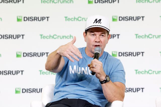 Mark Wahlberg sobre o uso de IA no cinema da maneira certa e estar aberto a um clone de IA para dar continuidade ao seu legado