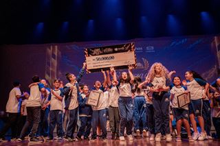 Prefeitura de Guarulhos premia educadores em evento no Teatro Adamastor