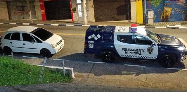 GCM recupera veículo com registro de apropriação indébita no Jardim Vila Galvão