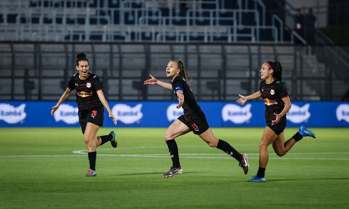 Inter e Bragantino avançam às semifinais da Copa do Brasil Feminina