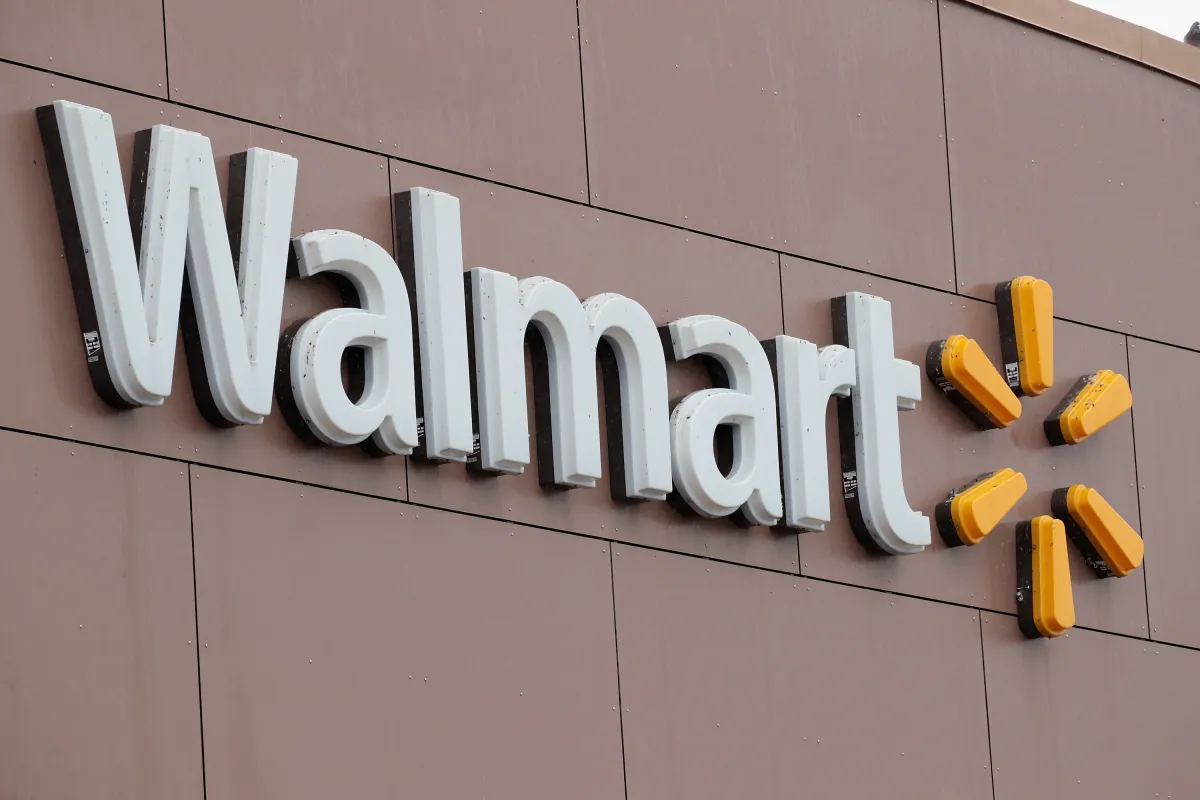 While Amazon blocks AI agents, Walmart rolls out the welcome mat