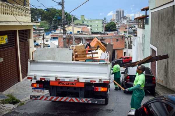 Cata-Tralha atende Parque Continental I, II e III e mais sete bairros de Guarulhos no final de semana