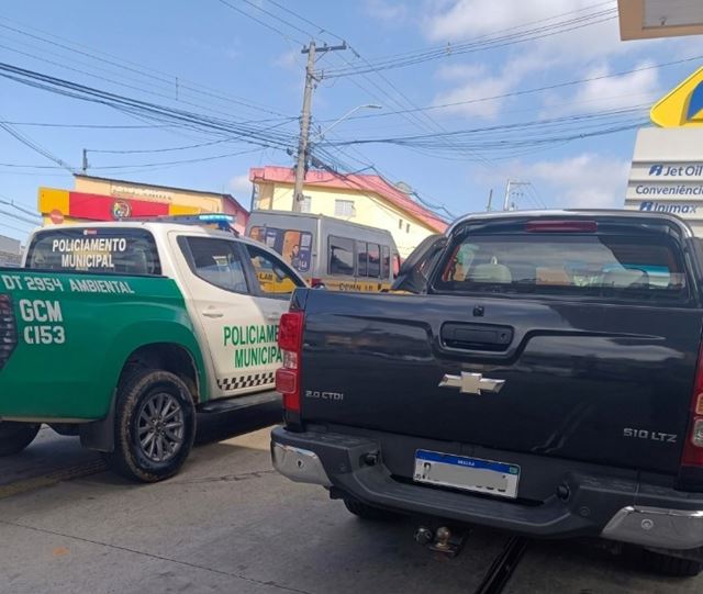 GCM de Guarulhos recupera dois veículos em ações no Pimentas e Cabuçu