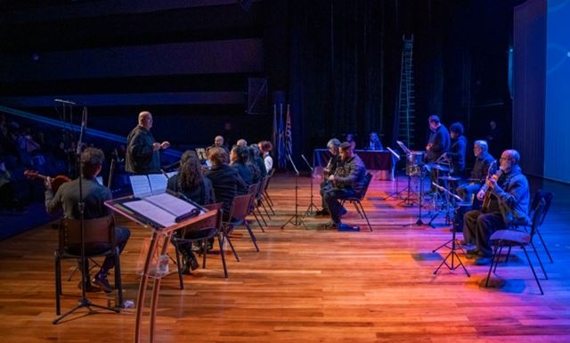 Prefeitura de Guarulhos promove encontro de corais e bandas no Teatro Adamastor nesta sexta-feira