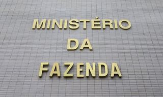 Contas do governo têm superávit de R$ 4,8 bilhões em setembro