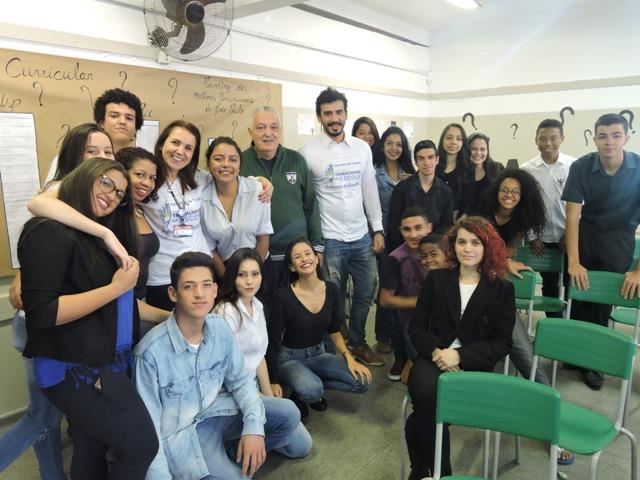 Prefeitura leva Projeto ‘Trabalhando na Escola’ para jovens estudantes