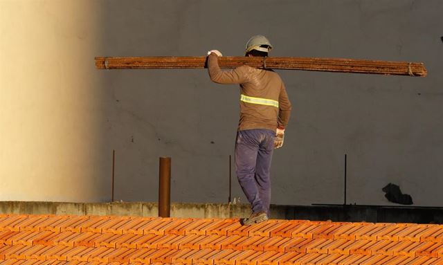 Custo da construção cresce 2,3% em junho, diz FGV