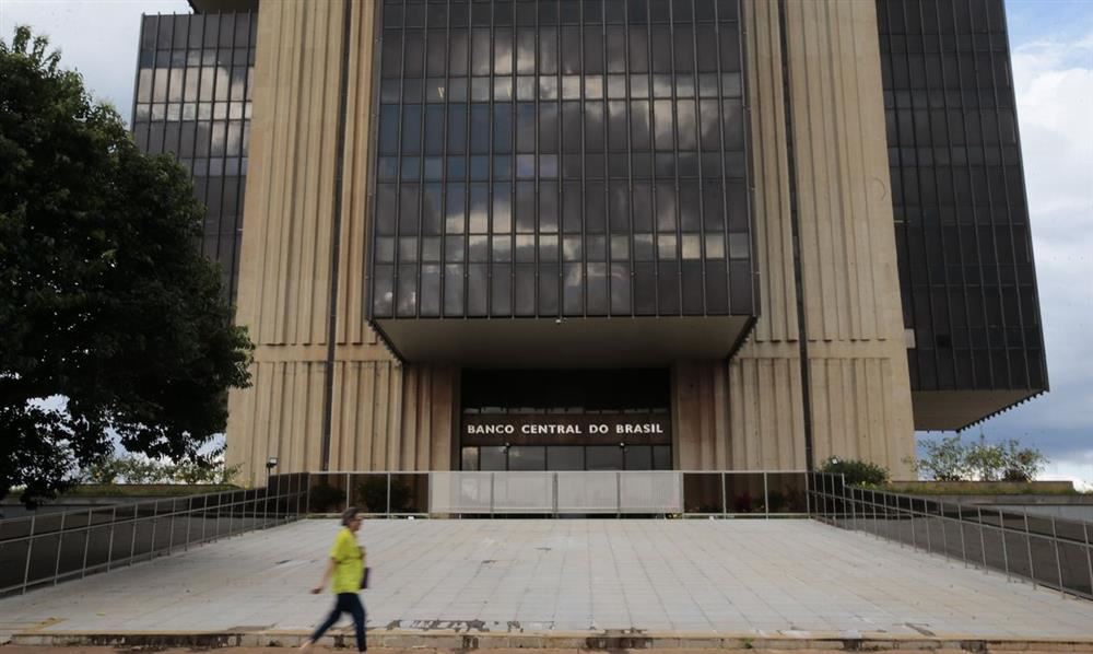 Banco Central: mercado financeiro estima inflação em 10,05% este ano