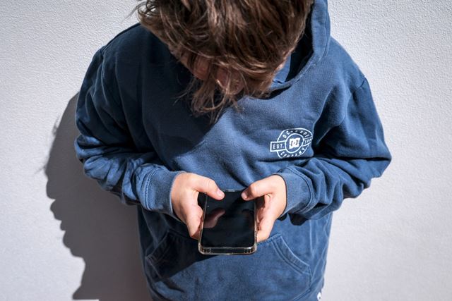 Essas são as países que estão se movendo para banir as redes sociais para crianças