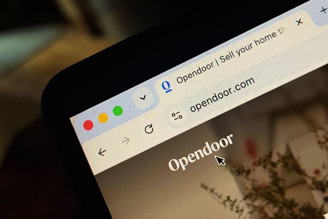 Opendoor fecha operações no Índia e alimenta discussão sobre AI e outsourcing