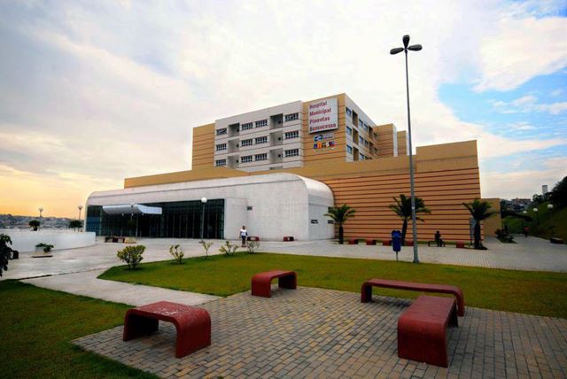 Profissionais do Hospital Pimentas-Bonsucesso estão com os salários atrasados
