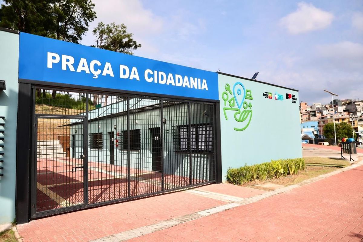 Governo de SP entrega Praça da Cidadania de Embu das Artes com oferta de cursos gratuitos em seis áreas