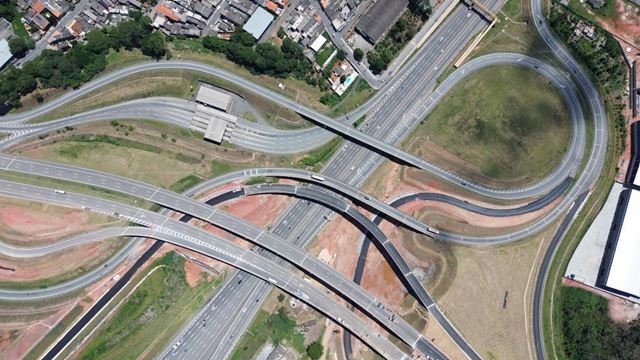Governo de SP entrega primeiro trecho do Rodoanel Norte