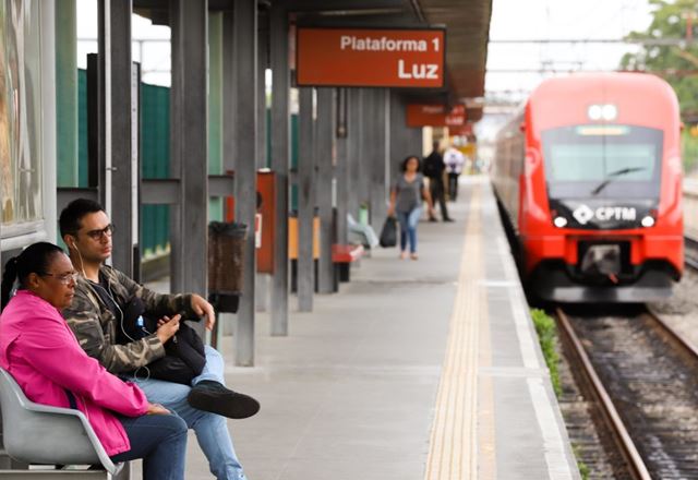 Quatro estações da CPTM terão ação em referência ao Setembro Amarelo a partir desta segunda-feira (8)