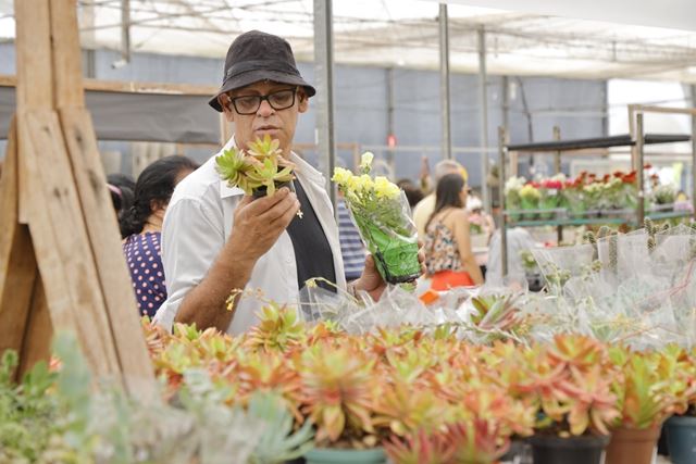 Governo de SP participa da festa das flores e plantas de Arujá