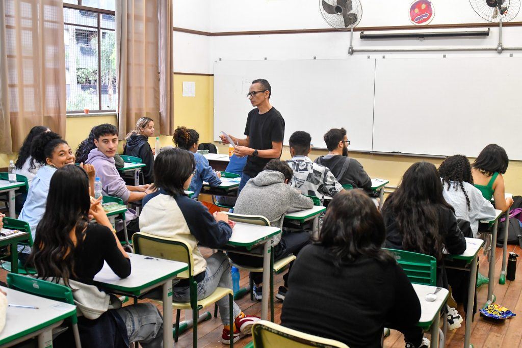 ABC: Educação divulga lista dos 54 mil estudantes classificados para 2ª fase da Olimpíada Interpreta SP (Olisp)