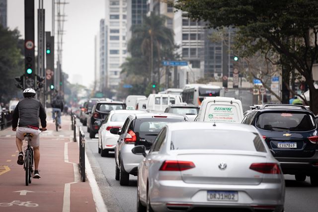 Mortes no trânsito recuam 9% na região metropolitana de SP, informa Detran-SP