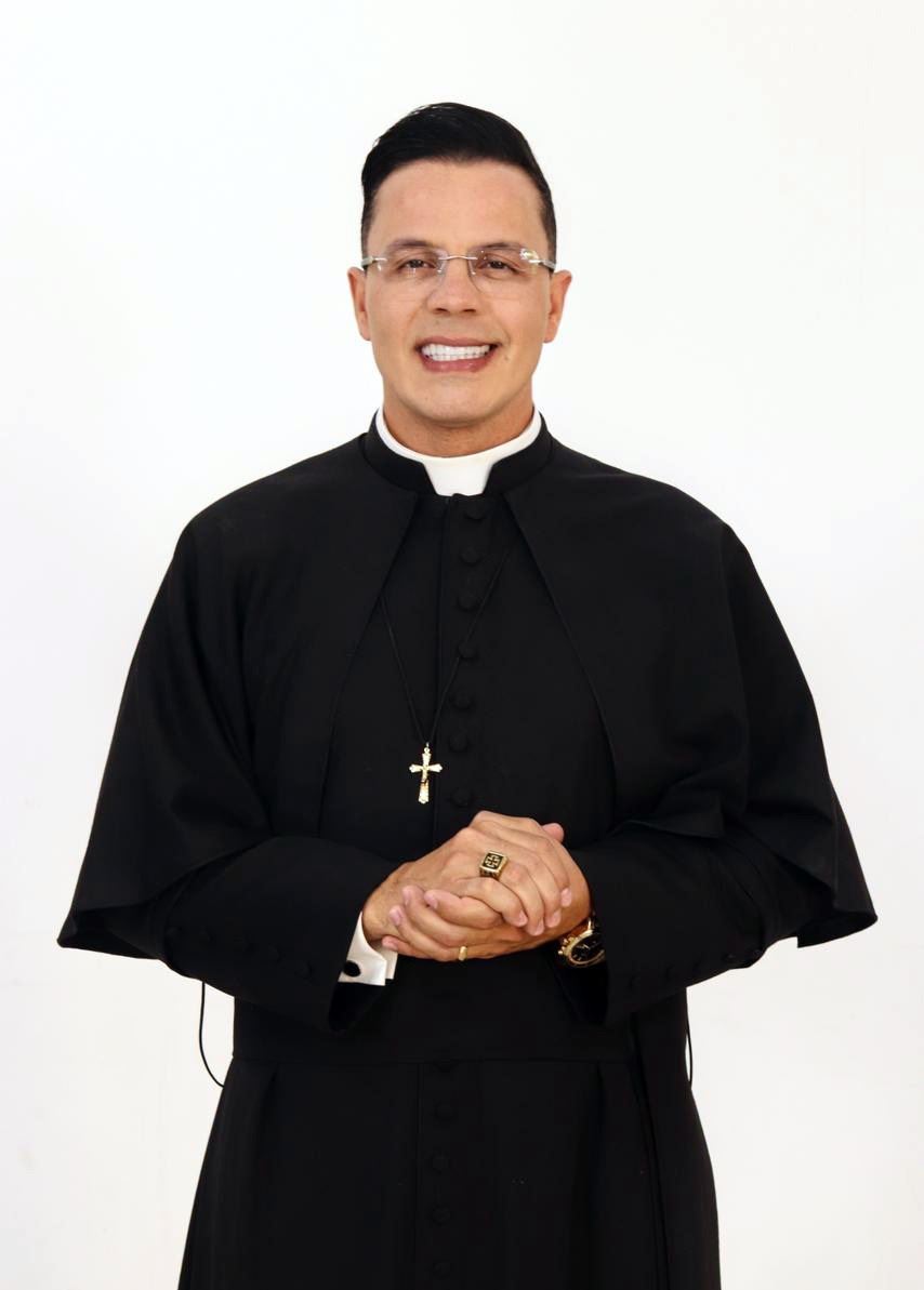 Arquivo Histórico Municipal promove Roda de Conversa com padre Cleber Leandro de Oliveira