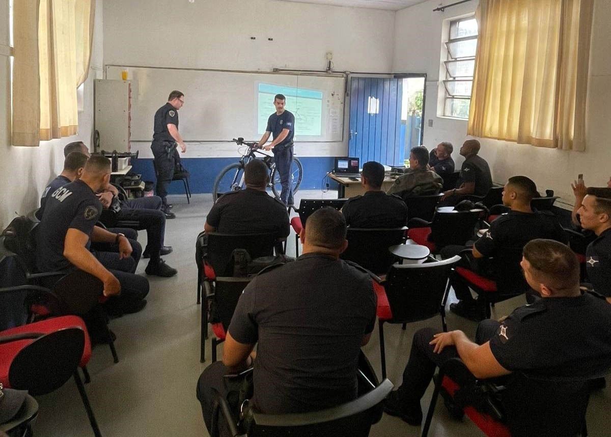 Guarda Civil Municipal capacita novos agentes para reforçar patrulhamento com bicicletas