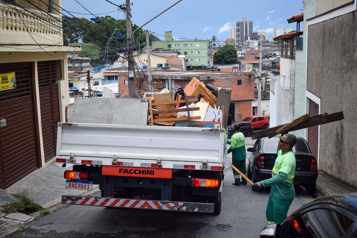 Cata-Tralha atende Jardim Adriana e mais 16 bairros no final de semana