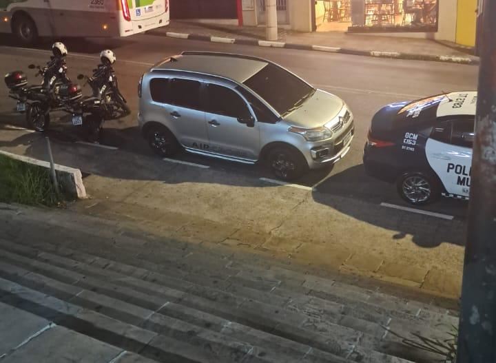 GCM de Guarulhos recupera veículo com apoio do videomonitoramento no Centro