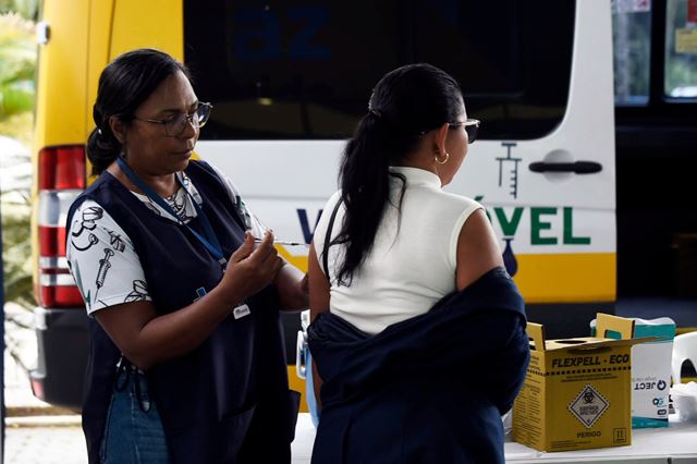 Vacimóvel segue no Taboão até sábado com vacinação contra gripe e outras doenças