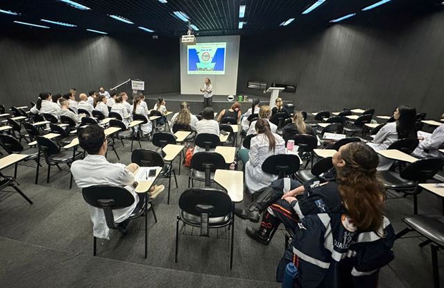 Prefeitura reúne estudantes de medicina em nova edição do programa P.A.R.T.Y.