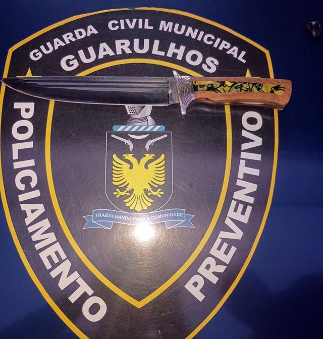 GCM prende agressor armado com faca por ameaça no Pimentas