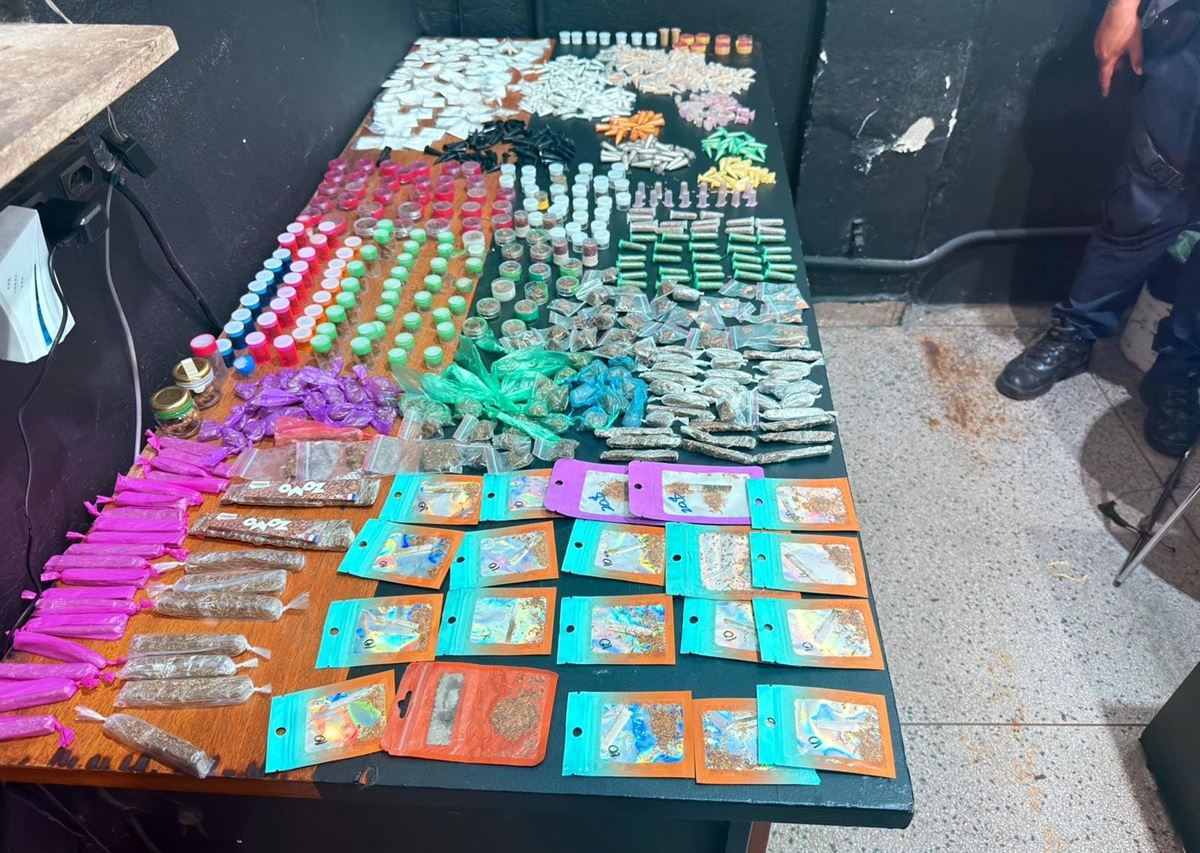 GCM apreende 1,8 kg de entorpecentes em Cumbica
