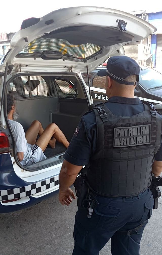 GCM prende homem por descumprimento de medida protetiva no Taboão