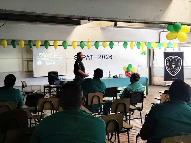 GCM ministra palestra contra as drogas em Sipat de empresa em Cumbica