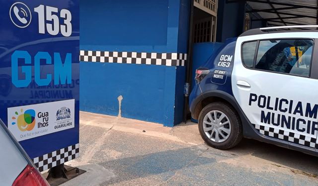 GCM prende homem por descumprimento de medida protetiva no bairro Mato das Cobras