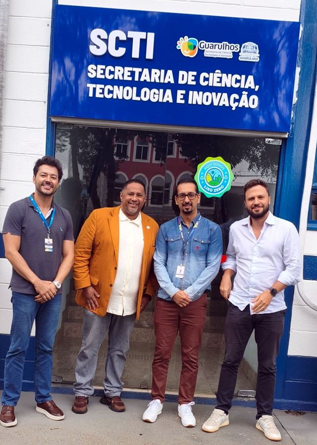 Prefeitura recebe visita de representantes de empresa de inovação tecnológica