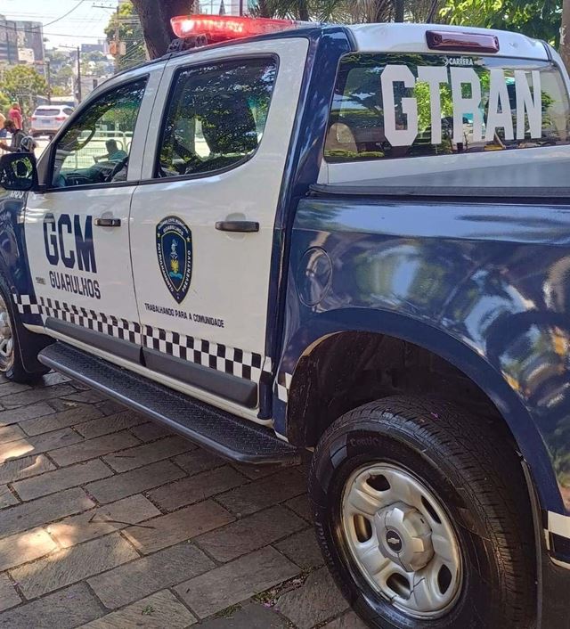 GCM de Guarulhos prende casal por furto e captura foragido da Justiça com apoio da CSI