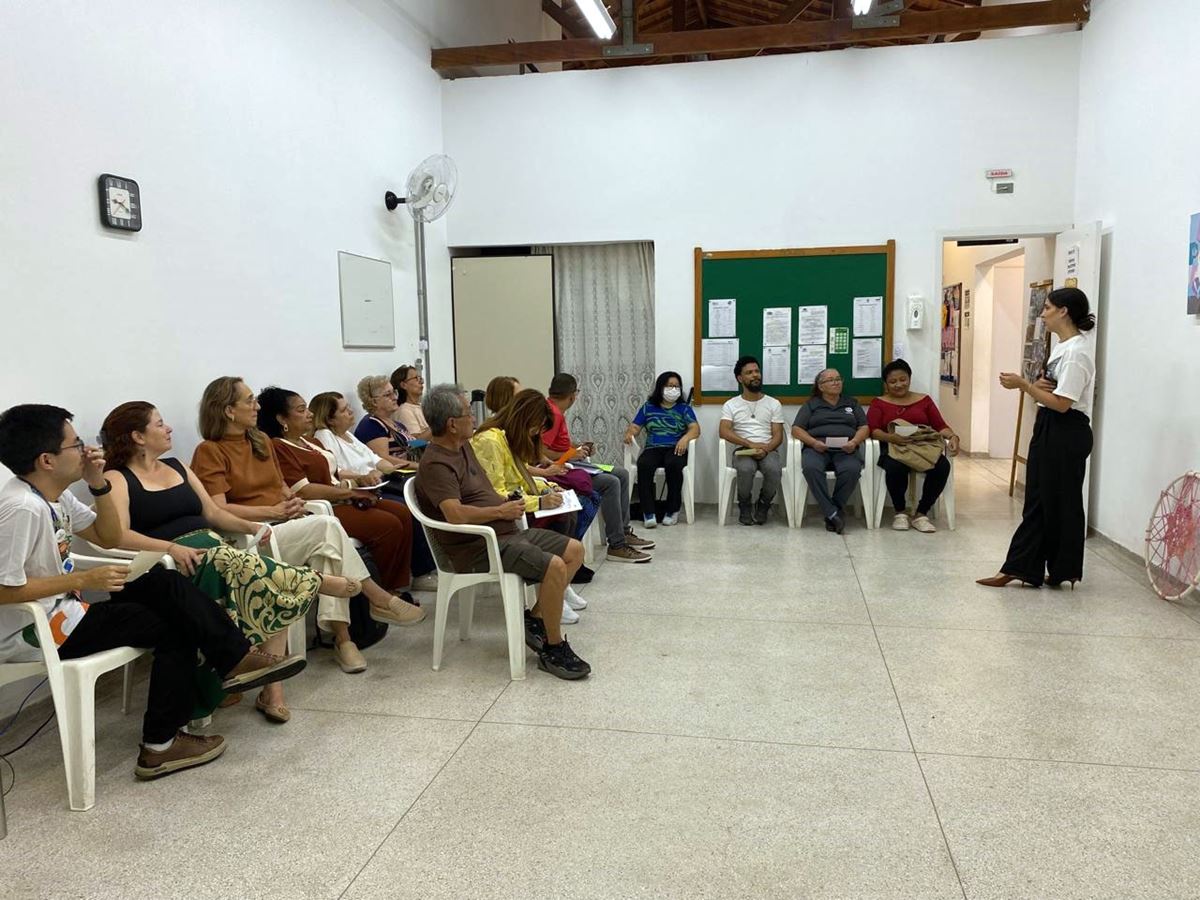 Cempics promove roda de conversa sobre hábitos e prevenção do câncer em alusão ao Fevereiro Laranja
