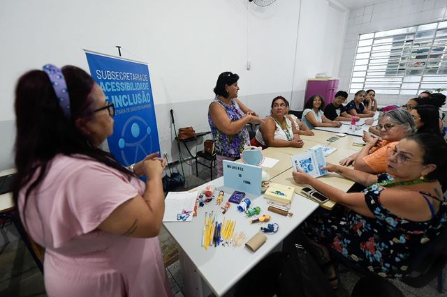 Prefeitura abre inscrições gratuitas de arteterapia para mulheres com fibromialgia