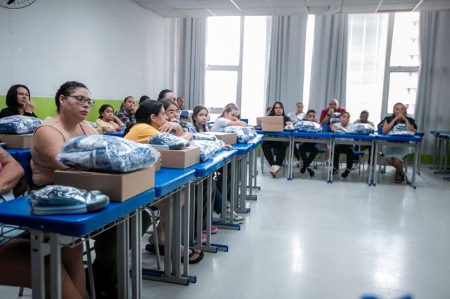 Evento no CEU Pimentas celebra o retorno às aulas na Rede Municipal