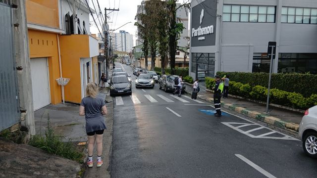 Prefeitura inicia Operação Volta às Aulas para melhorar o trânsito em frente às escolas
