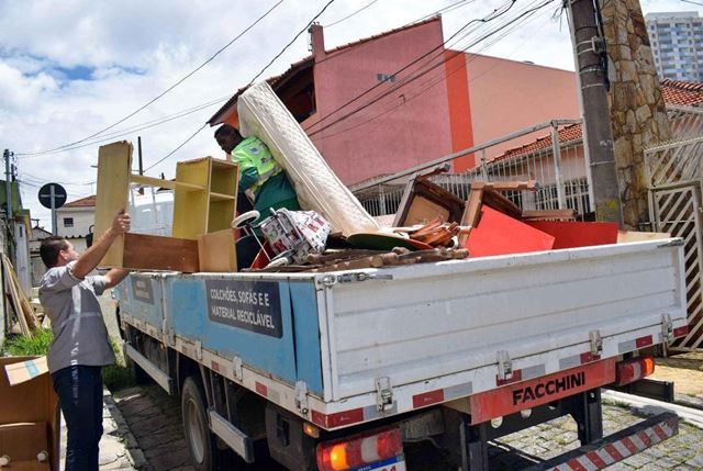 Operação Cata-Tralha vai estar em 11 locais neste próximo fim de semana