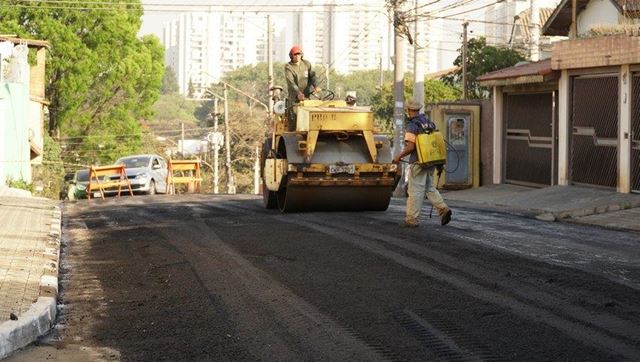 Proguaru já recapeou mais de 84 mil metros quadrados de ruas e avenidas