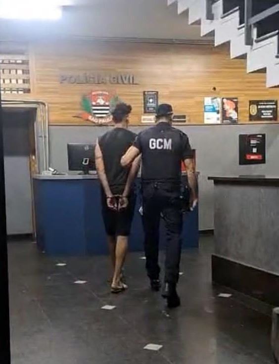 GCM captura foragido da Justiça na Vila Itapegica