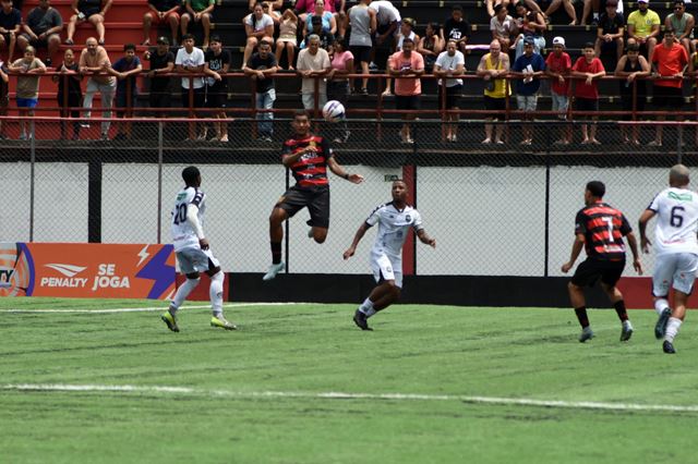 Flamengo de Guarulhos vence na estreia da Copinha e pode garantir classificação nesta terça