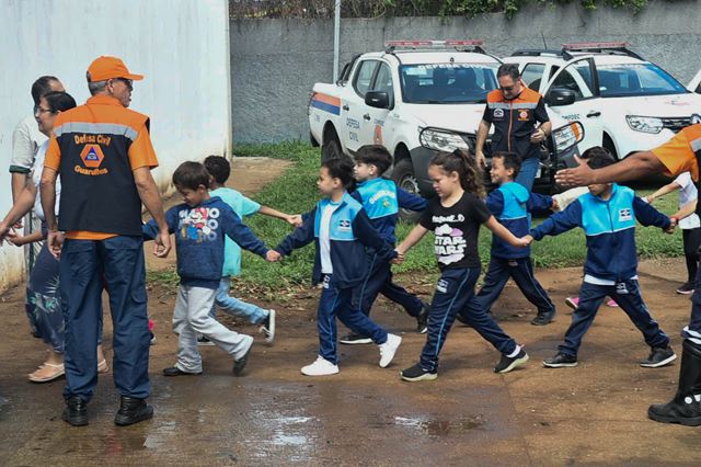 Defesa Civil realiza quinto módulo do Projeto DECID com simulado de abandono