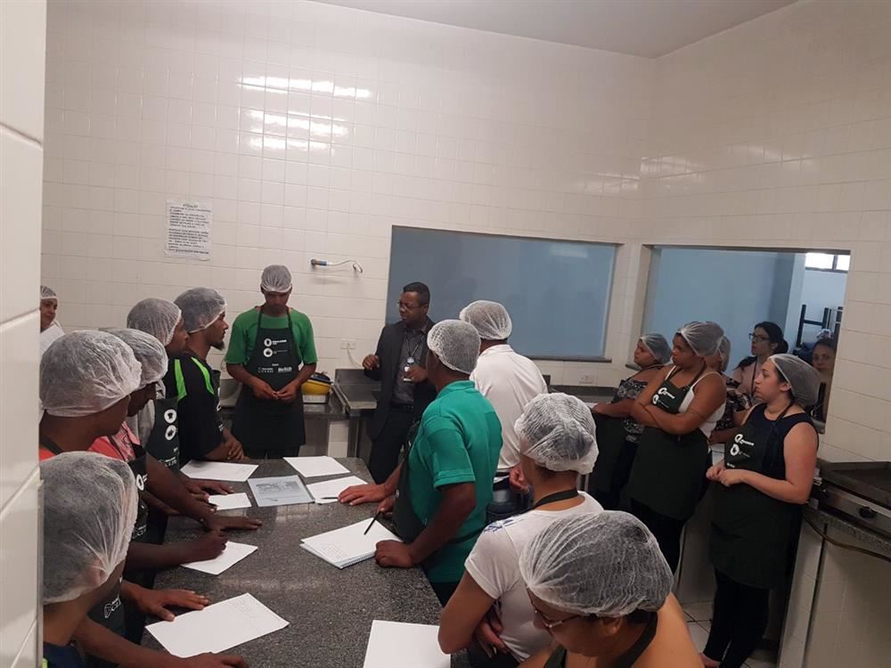 Nova turma do Curso de Rotisserie inicia aulas nesta segunda-feira