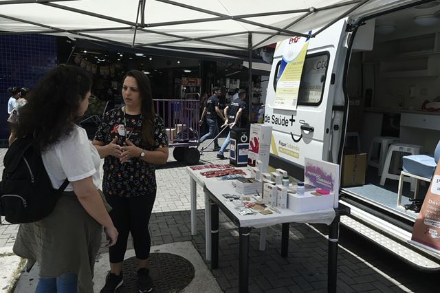 Guarulhos reforça ações de prevenção ao HIV/Aids no Dezembro Vermelho