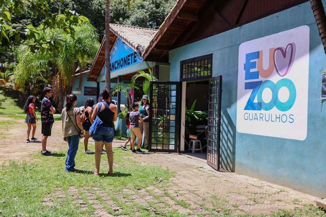 Zoológico de Guarulhos recebe exposição “Mulheres na Ciência”