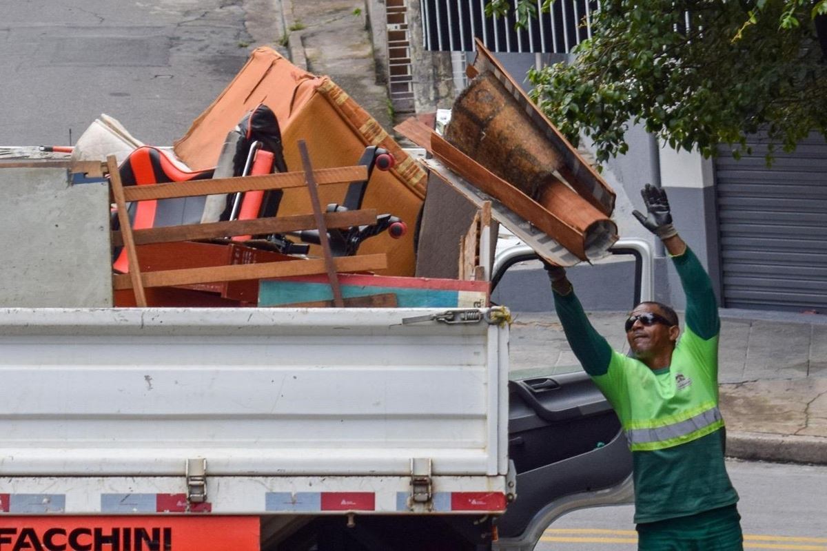 Cata-Tralha atende Parque Jurema e mais 11 bairros no final de semana