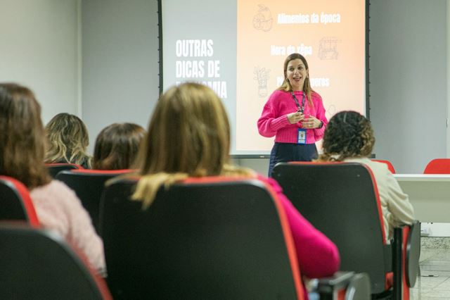 Palestra desmistifica crenças sobre alimentação e oferece orientações práticas aos servidores